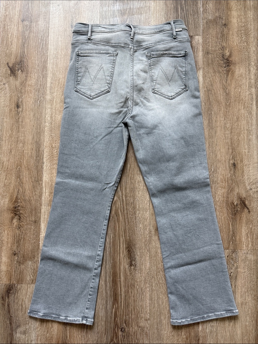 Mother Women’s “The Hustler Ankle” Light Gray Straight-Leg Jeans - Picture 5 of 5